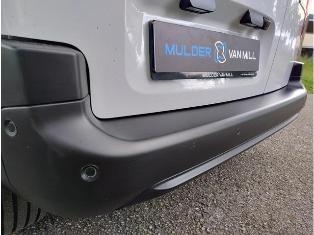 Citroen BERLINGO ë-Berlingo L1 50 kWh 136pk | ACTIE! | 8 jaar garantie | 0% financial lease | Apple Carplay | Android Auto | Multimedia | Achteruitrijcamera | Parkeersensoren achter | Digital cockpit | Stuurwielbediening | Bestuurdersstoel comfort | Armsteun | Warmtepomp