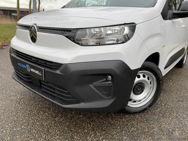 Citroen BERLINGO ë-Berlingo L2 50 kWh 136pk | ACTIE! | 8 jaar garantie | 0% financial lease | Apple Carplay | Android Auto | Multimedia | Achteruitrijcamera | Parkeersensoren achter | Digital cockpit | Stuurwielbediening | Bestuurdersstoel comfort | Armsteun | Warmtepomp 