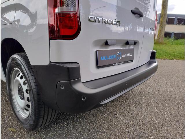 Citroen BERLINGO ë-Berlingo L1 50 kWh 136pk | 8 jaar garantie | 0% financial lease | Apple Carplay | Android Auto | Multimedia | Achteruitrijcamera | Parkeersensoren achter | Digital cockpit | Stuurwielbediening | Bestuurdersstoel comfort | Armsteun | van van ¤29.625 voor