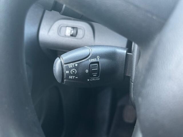 Citroen BERLINGO 1.5 BlueHDI Club XL | Apple Carplay | Parkeer Camera | Navi | Cruise