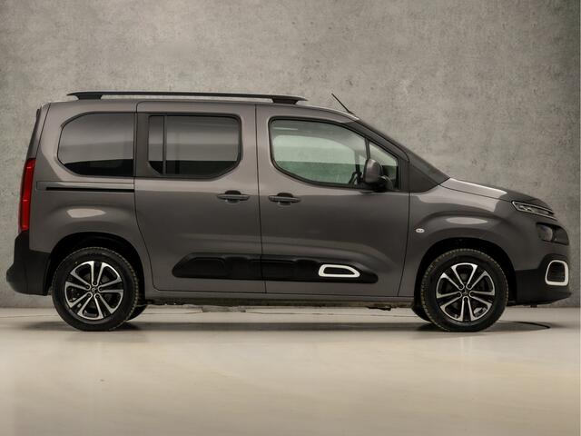 Citroen BERLINGO 1.2 PureTech Shine (PANORAMADAK, APPLE CARPLAY, GROOT NAVI, GETINT GLAS, SPORTSTOELEN, PARKEERSENSOREN, CRUISE, NIEUWE APK, NIEUWSTAAT)