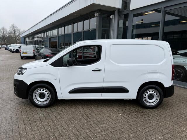 Citroen BERLINGO 1.2 130PK AUTOMAAT 3ZITPL BUSINESS AIRCO NAVI PDC.