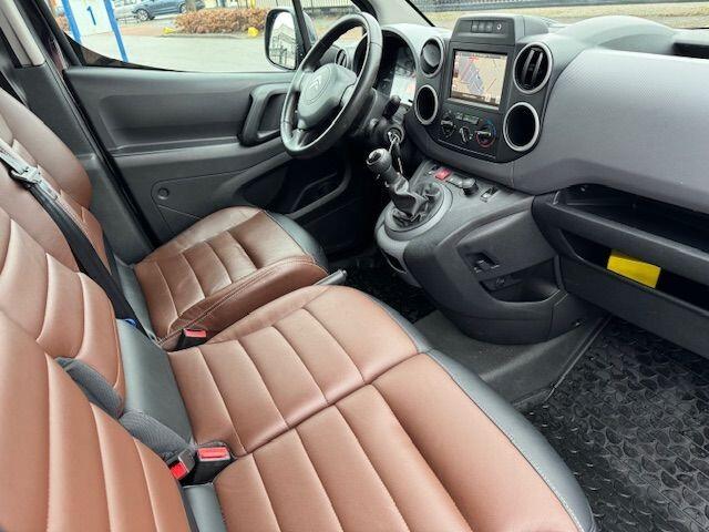 Citroen BERLINGO 1.6 BlueHDI 75 Dark Edition nr. 65 3 Zits Euro 6 114.000km Airco,Navigatie,Leder Interieur,Schuifdeur