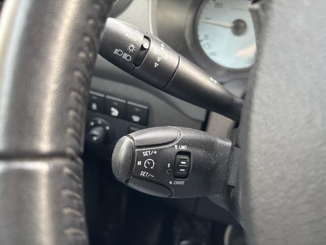 Citroen BERLINGO 1.2 Feel 5-Persoons Camera / Carplay / Parkeersensors