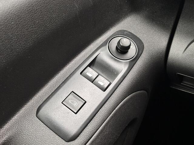 Citroen BERLINGO L1 Club 1.2 Turbo 110pk | NAVI | CRUISE CONTROL | APPLE CARPLAY / ANDROID AUTO | DAB+ | AIRCO | ELEKTR.PAKKET