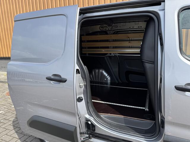 Citroen BERLINGO 1.5 BlueHDI Control | Apple Carplay | Android Auto | Navigatie | Cruise Control | Parkeersensoren | Airconditioning | Bluetooth | Automatische Verlichting | Elektrische Spiegels |