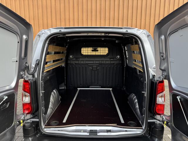 Citroen BERLINGO 1.5 BlueHDI Control | Apple Carplay | Android Auto | Navigatie | Cruise Control | Parkeersensoren | Airconditioning | Bluetooth | Automatische Verlichting | Elektrische Spiegels |