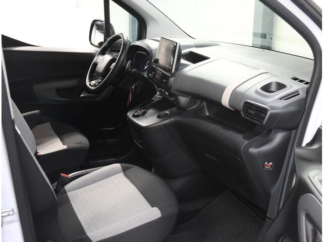 Citroen BERLINGO 1.2 130PK Feel | 1ste Eigenaar | AUTOMAAT | AppleCarPlay/AndroidAuto | 5 Persoons! | Camera | Cruise Control | Climate Control | Dakreals | Parkeersensoren | Isofix | Privacy Glass | Armsteunen |