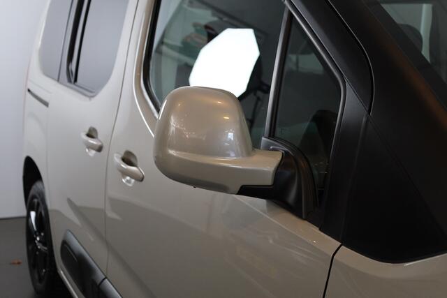 Citroen BERLINGO PT 130 Shine Apple Carplay | Android Auto | Panorama dak | Head-Up