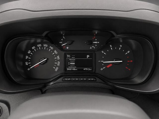 Citroen BERLINGO 1.2 BlueHDI Club| CruiseControl|Carplay|Navi|PDC+Camera|Airco| Benzine