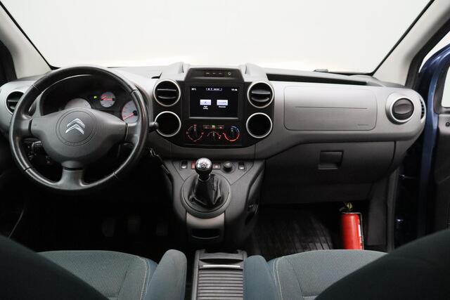 Citroen BERLINGO 1.2 PureTech XTR 2017 Airco | Carplay | Trekhaak | Cruise control | PDC | Nieuwe allseason banden | Nieuwe APK | Panoramadak