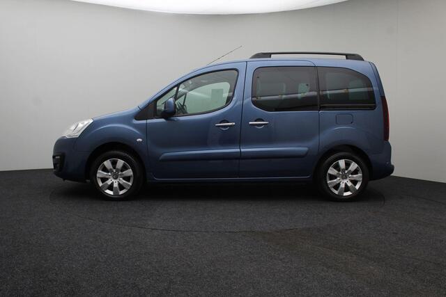 Citroen BERLINGO 1.2 PureTech XTR 2017 Airco | Carplay | Trekhaak | Cruise control | PDC | Nieuwe allseason banden | Nieuwe APK | Panoramadak