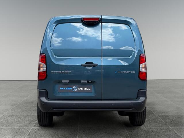 Citroen BERLINGO ë-Berlingo L1 50 kWh 136pk | 8 jaar garantie | 0% financial lease | 2-zits | Verwarmbare voorstoelen | ECO LED koplampen | NAVI | Multimedia | Draadloze Apple Carplay en Android Auto | Achteruitrijcamera | Parkeersensoren voor en achter | Dode hoek detect