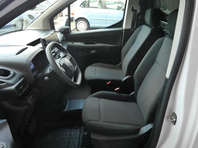 Citroen BERLINGO 1.5 BlueHDi 130 EAT8 S&S L2 | Automaat | Keyless entry en start | Climate control | Cruise control | Achteruitrijcamera | Regensensor | Laadruimte betimmering