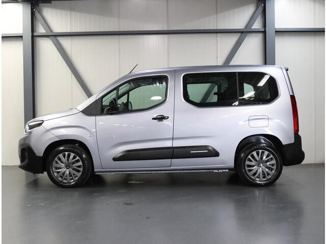 Citroen BERLINGO ë-Berlingo Feel L1 50 kWh 136PK | 1ste Eigenaar | AUTOMAAT | AppleCarPlay/AndroidAuto | 5 Persoons! | LED | Cruise Control | Airco | Parkeersensoren | Armsteunen | Isofix |