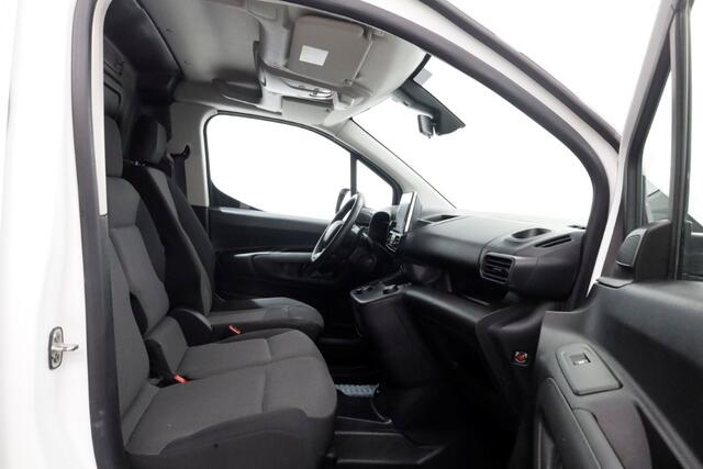 Citroen BERLINGO 1.2 PureTech 110pk Benzine Automaat Airco/Navi/3Pers. 06-2020