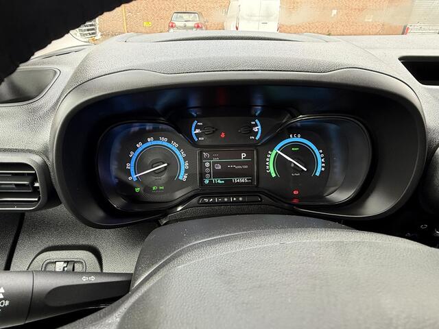 Citroen BERLINGO ë-Berlingo Club 50 kWh 3 Zitplaatsen Climate Control 16" velgen 2x Camera Carplay – foto 4