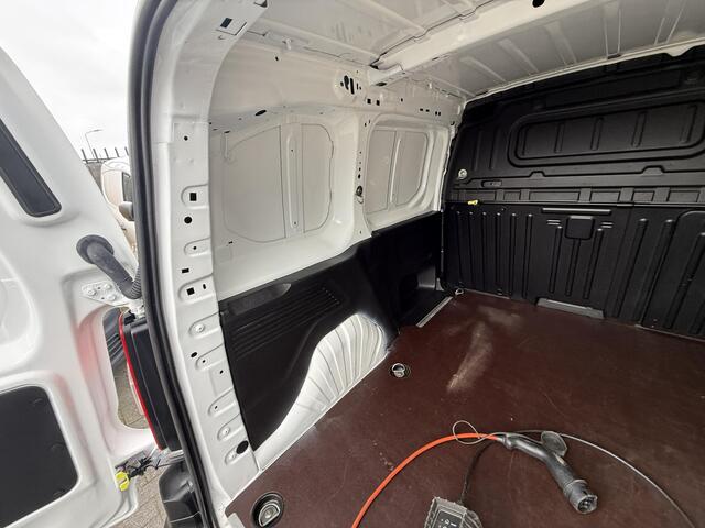 Citroen BERLINGO ë-Berlingo Club 50 kWh 3 Zitplaatsen Climate Control 16" velgen 2x Camera Carplay – foto 7