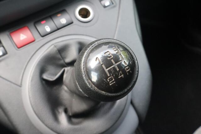 Citroen BERLINGO 1.6 BlueHDI 100 Club Economy S&S Camera, Cruise control, Rechter zijdeur, Airco, Bijrijdersbank – foto 10
