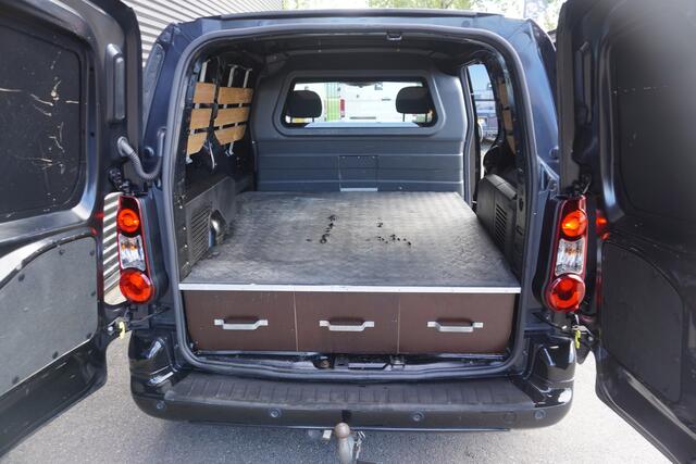 Citroen BERLINGO 100pk Euro6 Automaat Trekhaak Camera Cruise control Climate control Airco