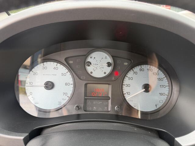 Citroen BERLINGO 1.2 PureTech XTR Clima/Navi/Camera/Cruise/PDC/Trekhaak – foto 7