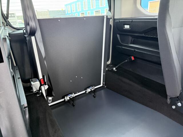 Citroen BERLINGO 3+1 Rolstoelauto 1.2 PureTech Feel (Luxe Berlingo Automaat met nieuwe ombouw!) – foto 10