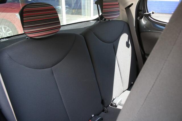 Citroen C1 1.0 VTi Shine, Camera, Carplay, Lichtm,