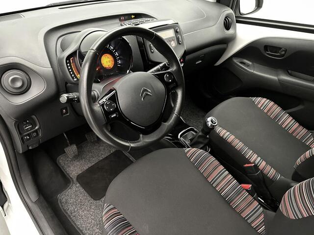 Citroen C1 Feel 5-drs 72pk | Airco | Bluetooth | LED Dagrijverlichting | Radio | Elektrische Ramen Voor | Lederen Stuurwiel en Versnellingspook | Centrale Deurvergrendeling met Afstandsbediening |