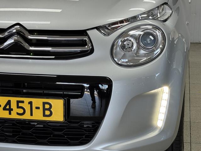 Citroen C1 1.0 VTi Shine/ AUTOMAAT! 23.000 KM N.A.P!/15'' LMV/ Camera/ Two-Tone/ Airco/ C.V. Afstand/ Elek. pakket/ Isofix/ Bluetooth/ Multi. LEDER. Stuur/ Chroom/ LED Dagrijverl/ Extra getint glas.