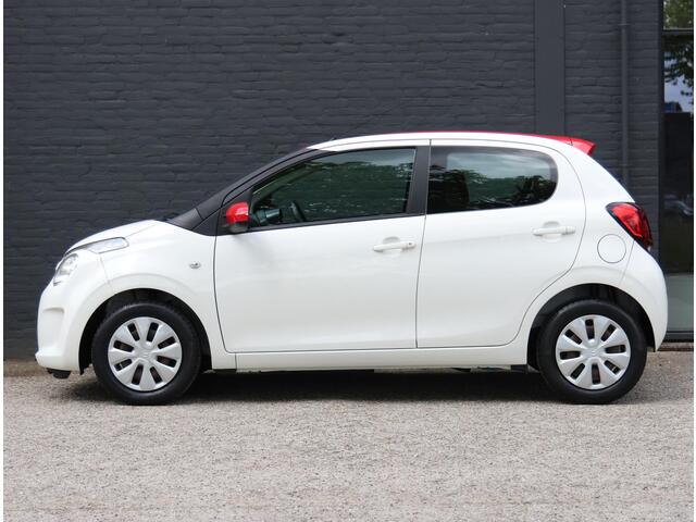 Citroen C1 1.0 VTi Feel | UNIEKE KM STAND! | Airco | Isofix | MP3 | AUX | TwoTone | NL Auto! | GOED Onderhouden! |