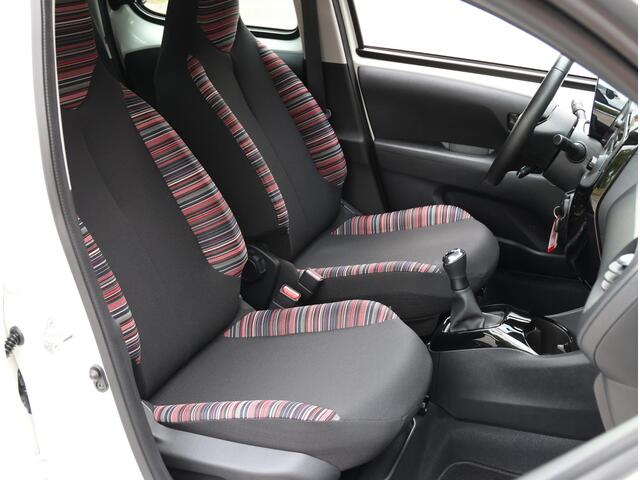 Citroen C1 1.0 VTi Feel | UNIEKE KM STAND! | Airco | Isofix | MP3 | AUX | TwoTone | NL Auto! | GOED Onderhouden! |