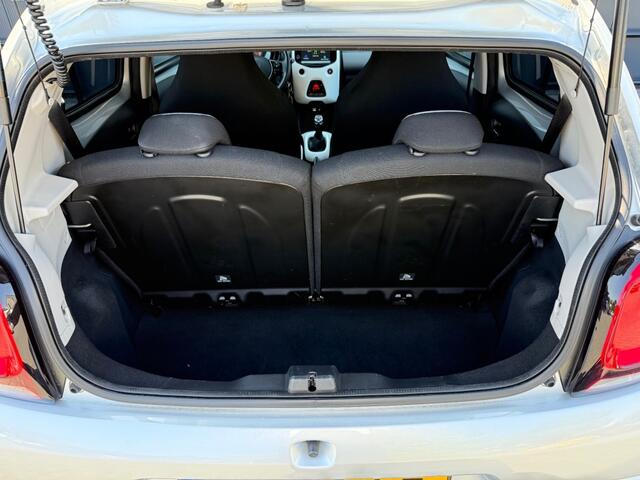 Citroen C1 1.0 VTi Shine / CarPlay / Camera / Airco