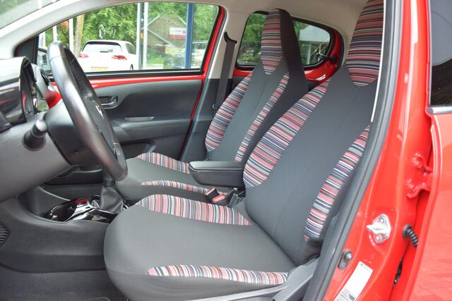 Citroen C1 1.0 VTi Shine | Org. NL | BOVAG Garantie | Achteruitrijcamera | Bluetooth | 15'' Velgen + All Season Banden | Climate Control | Multifunctioneel Stuur | Keurige Auto! |