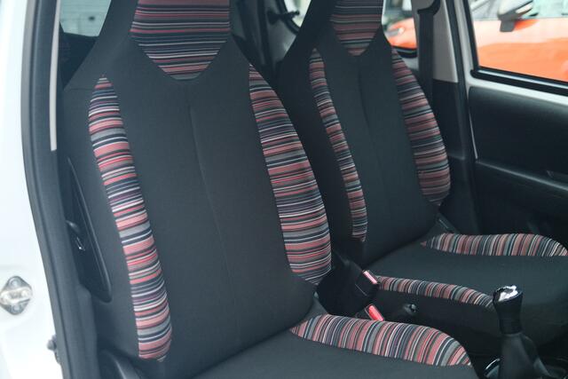 Citroen C1 VTi 72 Feel Touchscreen | Camera