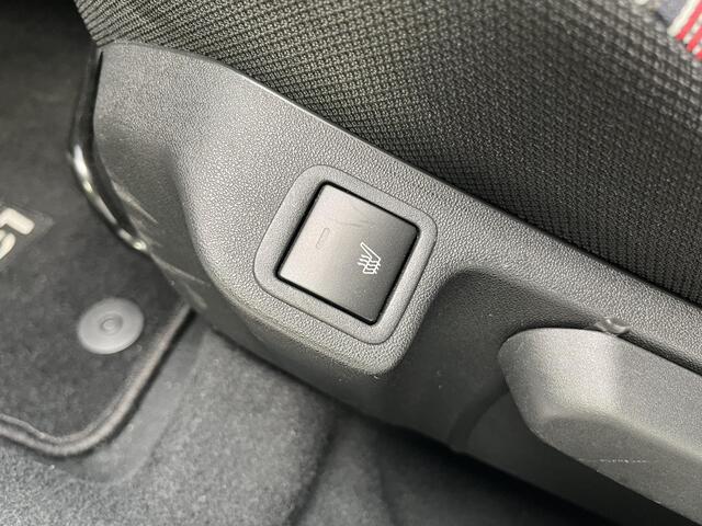 Citroen C1 1.0 VTi Shine , Stoelverwarming, Klimaat Controle, Achteruitrij Camera, Apple Carplay en Android Auto