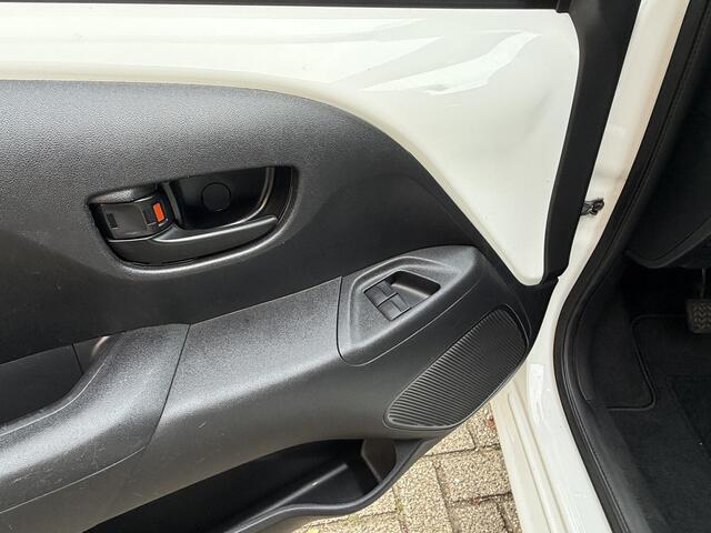 Citroen C1 1.0 VTi Feel / Airco/ Bluetooth/ Elektrische ramen/ LED