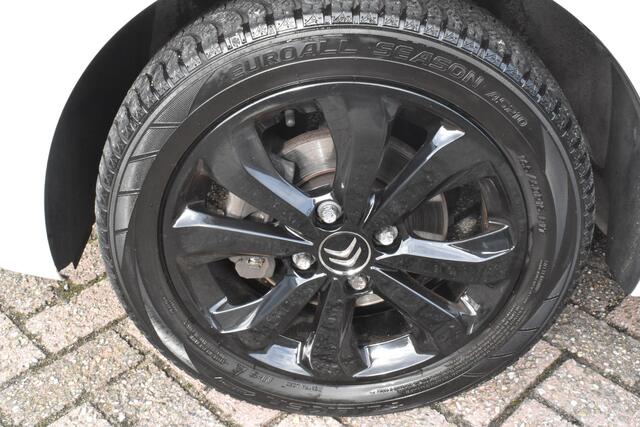 Citroen C1 VTi Shine 5 drs Navigatie | Airco | Carplay-Android | Verw. Spiegels | Camera Achter | LM velgen |