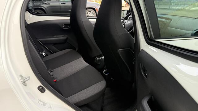 Citroen C1 1.0 VTi Airscape Shine | Schuifdak | Automaat | Stoelverwarming