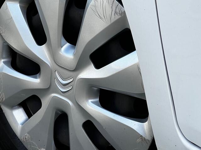 Citroen C1 1.0 VTi Feel 5 Deurs / Airco / Prijs incl BTW / Compact / Zuinig / Pack Vision / 1e Eigenaar!