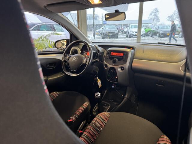 Citroen C1 1.0 e-VTi Feel 6 maanden garantie, beurt en apk incl. ! | LED | Bluetooth | Airco | 2-tone lak