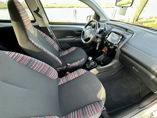 Citroen C1 1.0 VTi Shine | Carplay | Climate control | Camera