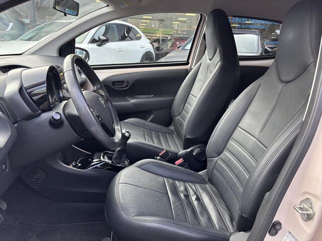 Citroen C1 1.0 VTi 72PK Feel , Trekhaak, Leder, Airco, Bluetooth, Elekt.ramen, LMV