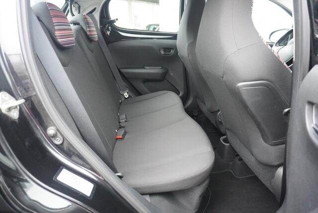 Citroen C1 1.0 VTi Shine CarPlay | Camera | LM-velgen | Airco | NAP