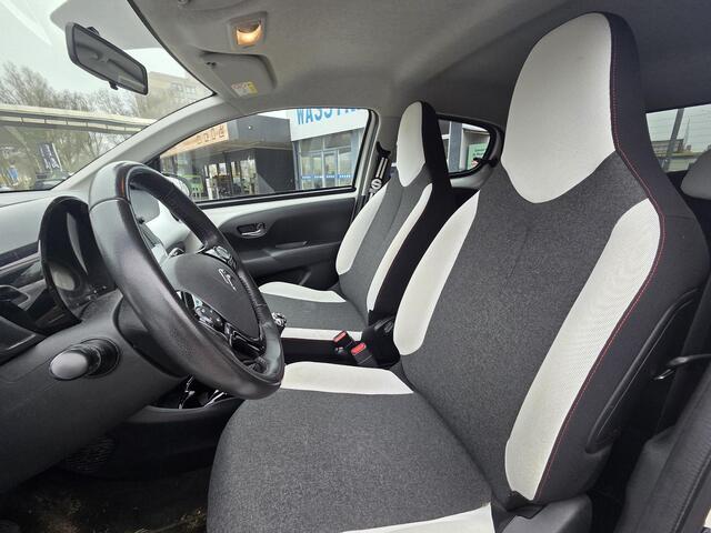 Citroen C1 1.0 VTi Urban Ride | ALL-IN RIJKLAAR | Camera | Apple Carplay | Lage kilometerstand | Duo-Tone