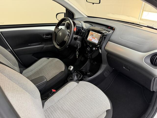 Citroen C1 1.0 e-VTi Shine, 70PK, 2017, Airco, Bluetooth audio, 4 seizoenen banden, Stuur bediening, Centrale vergrendeling, Stoelverwarming,
