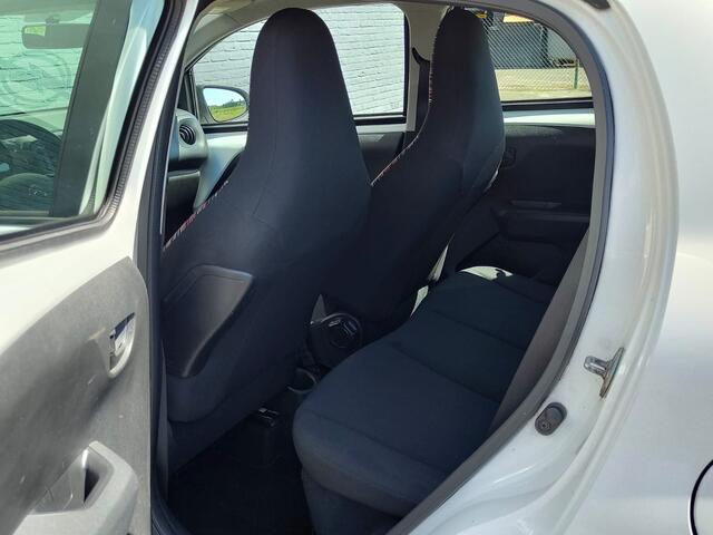 Citroen C1 1.0 VTi 5Drs Airco Bluetooth Centrale vergrendeling Afstandsbediend Feel Stuurbekrachtiging Isofix Led 1e Eigenaar Origineel Nederlandse Auto