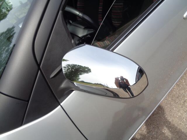 Citroen C1 1.0 VTi Feel Airco, Carplay/ android auto, LM velgen, camera