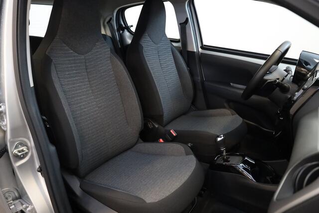 Citroen C1 VTi 68 Shine Automaat/ETG Navigatie | Climate controle | Camera | Parkeer sensoren