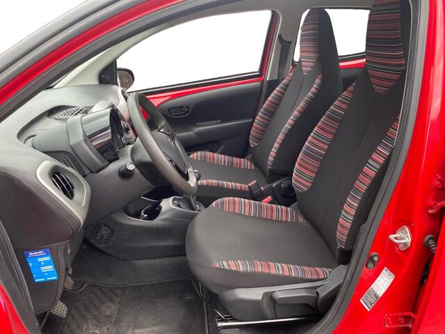 Citroen C1 1.0 e-VTi Feel | Airco | Stuurbediening | Bluetooth | Trekhaak | Elektrische Ramen | Cruise Control | 12 Maanden Bovag Garantie