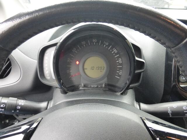 Citroen C1 1.0 VTi Shine
